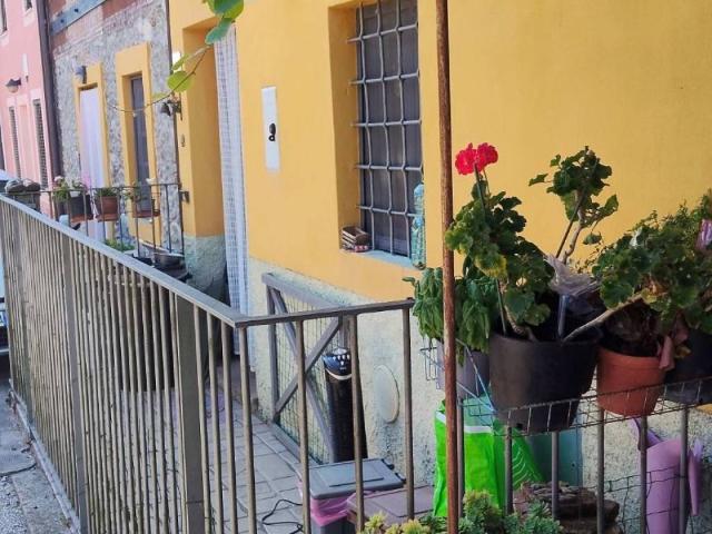 Casa indipendente in vendita a Lucca LU