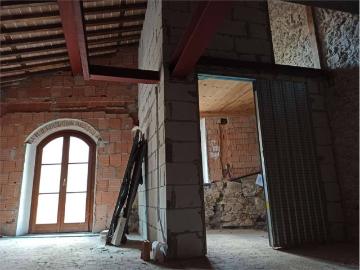 Casa indipendente in vendita a Lucca LU