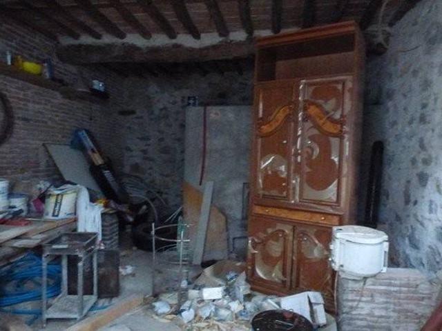 Casa indipendente in vendita a Lucca LU