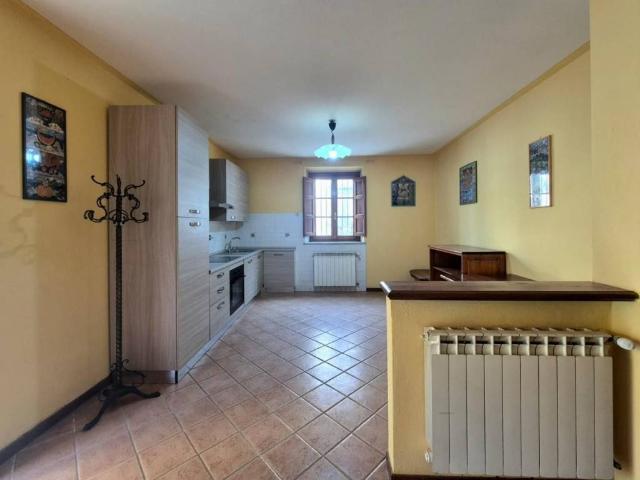 Casa indipendente in vendita a Lucca LU