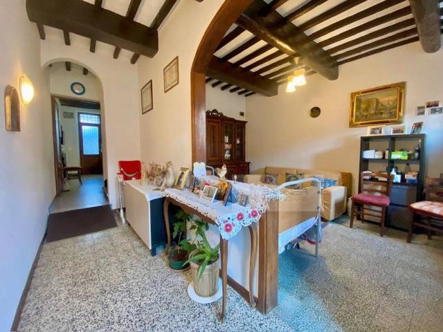 Casa indipendente in vendita a Lucca LU