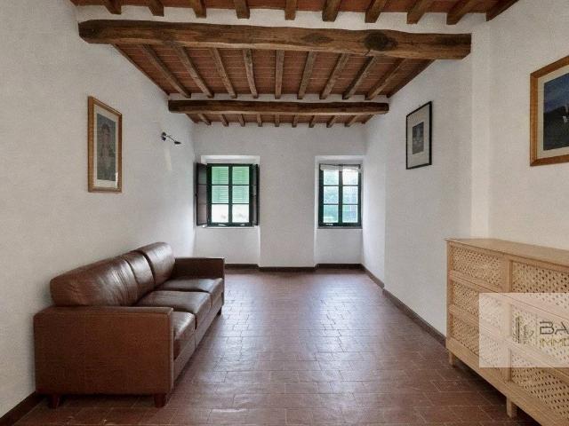 Casa indipendente in vendita a Lucca LU