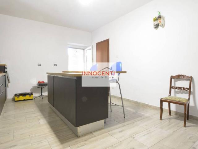 Casa indipendente in vendita a Lucca LU
