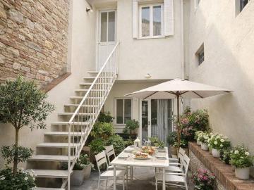 Casa indipendente in vendita a Lucca LU