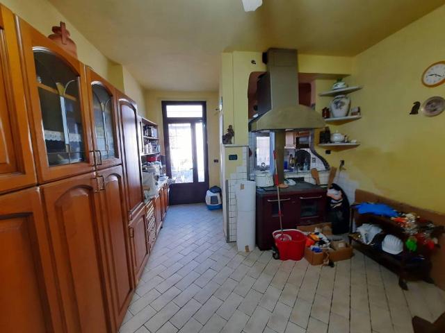 Casa indipendente in vendita a Lucca LU