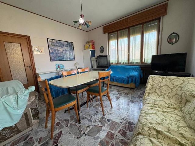 Casa indipendente in vendita a Lugagnano Val d'Arda PC