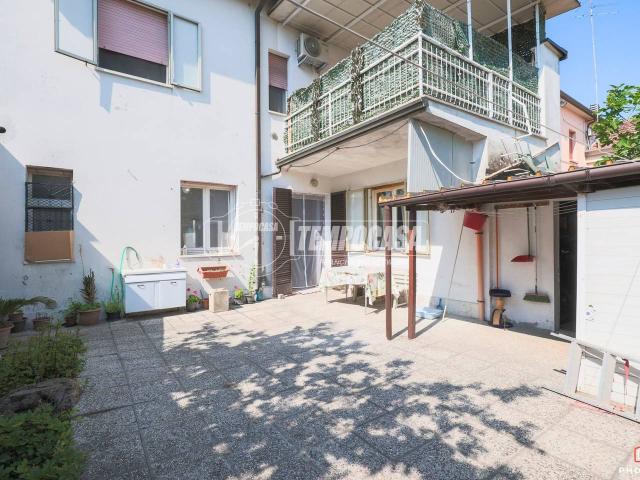 Casa indipendente in vendita a Lugo