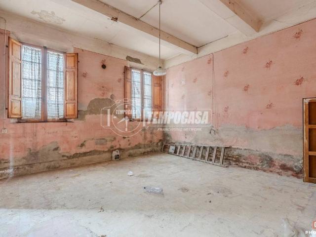 Casa indipendente in vendita a Lugo RA