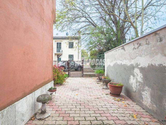 Villa in vendita a Lugo RA