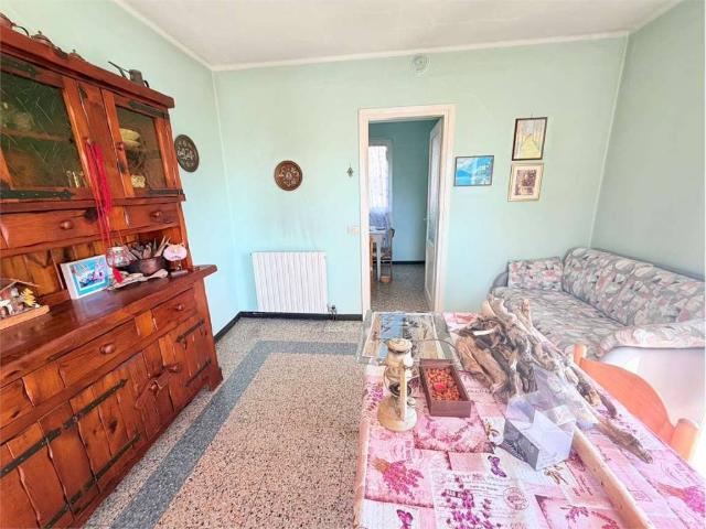 Casa indipendente in vendita a Luino VA