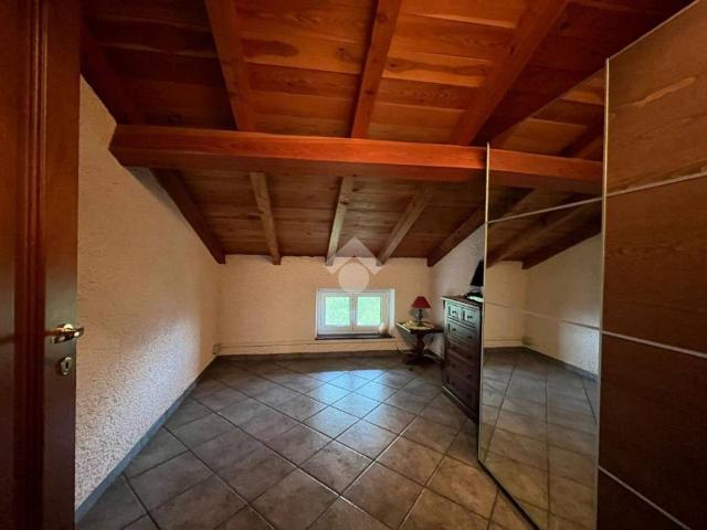 Casa indipendente in vendita a Lumarzo GE