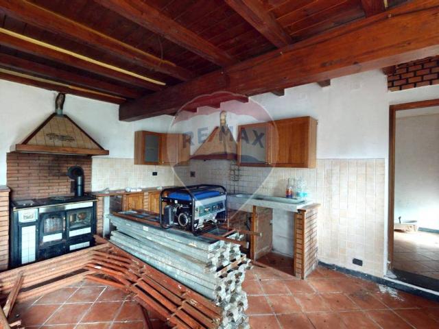 Casa indipendente in vendita a Lumarzo GE