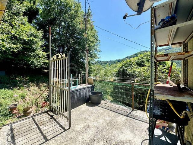 Casa indipendente in vendita a Lumarzo, Lumarzo