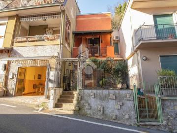 Casa indipendente in vendita a Lumezzane BS