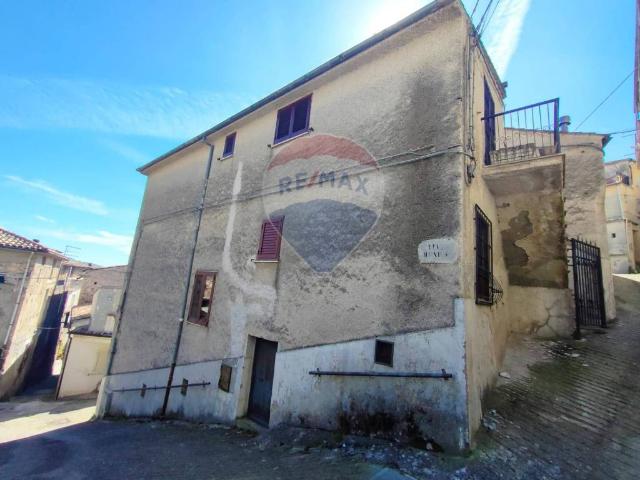 Casa indipendente in vendita a Lungro CS