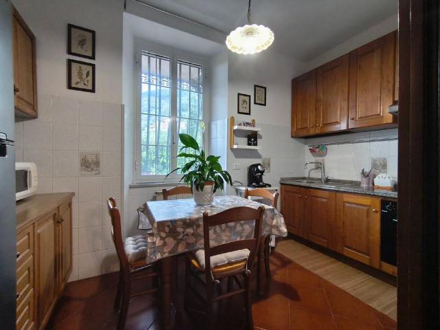 Casa indipendente in vendita a Luni