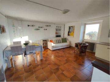 Casa indipendente in vendita a Luni SP
