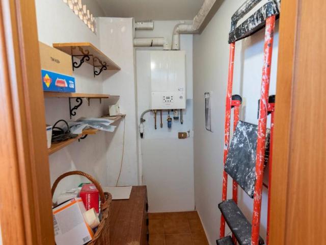 Casa indipendente in vendita a Luni SP