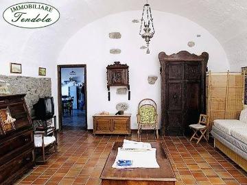 Casa indipendente in vendita a Luni SP