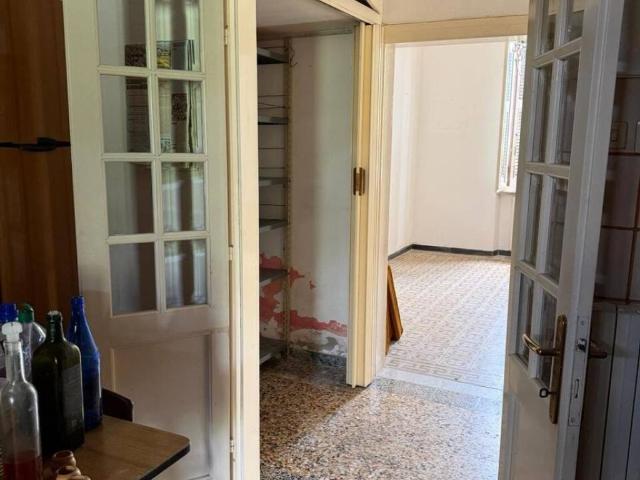 Casa indipendente in vendita a Luni SP