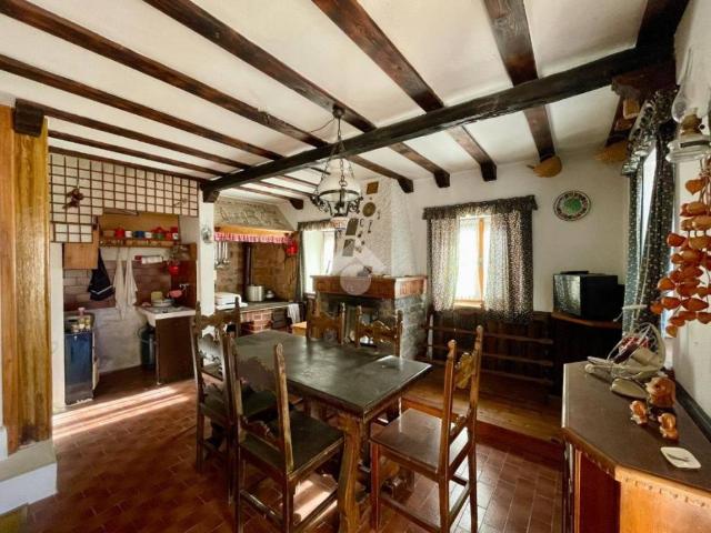 Casa indipendente in vendita a Lusevera UD