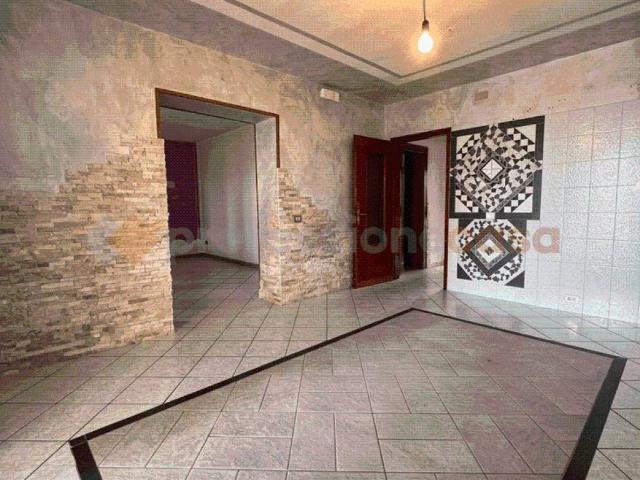 Casa indipendente in vendita a Lusia RO