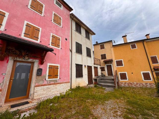 Casa indipendente in vendita a Lusiana Conco VI