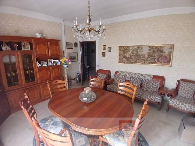 Casa indipendente in vendita a Mozzo BG