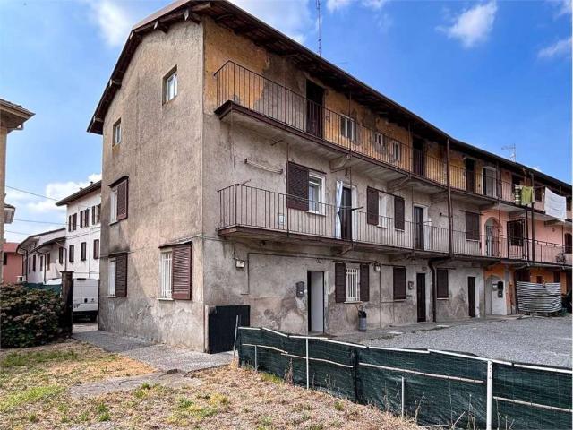 Casa indipendente in vendita a Mozzate CO