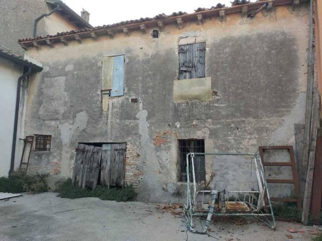 Casa indipendente in vendita a Mozzecane VR