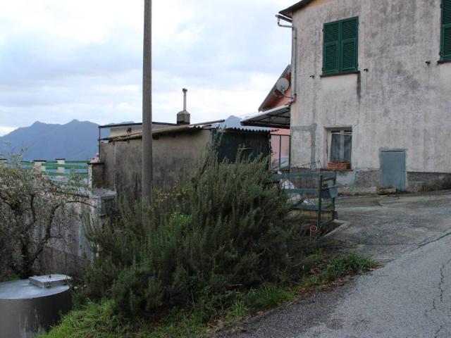 Casa indipendente in vendita a Moconesi GE