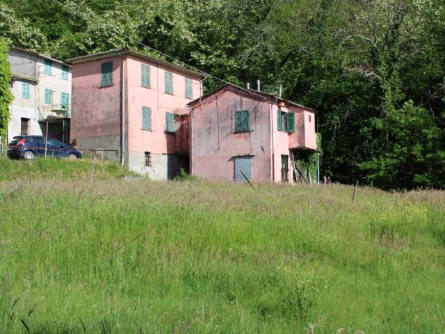 Casa indipendente in vendita a Moconesi GE