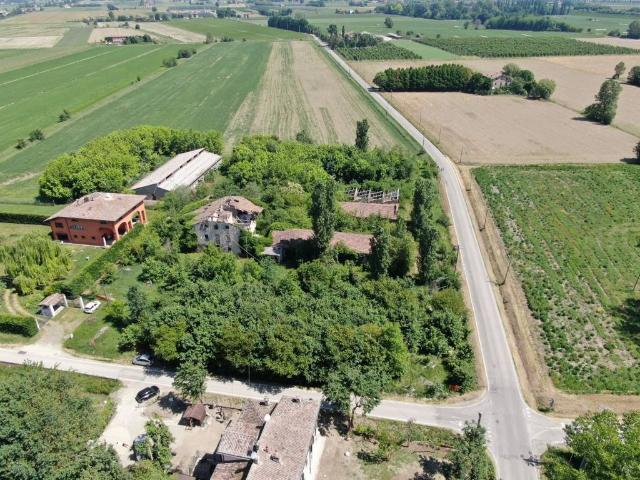 Casa indipendente in vendita a Modena MO