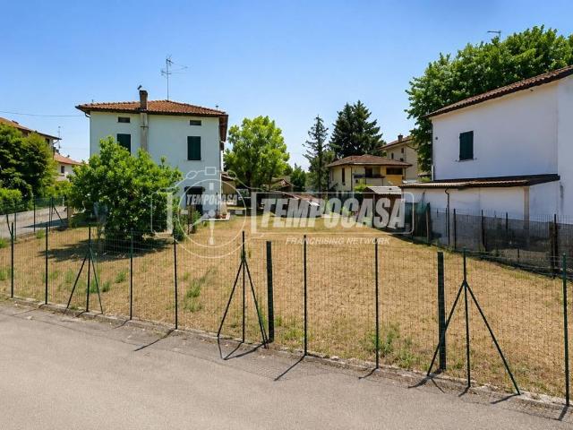 Casa indipendente in vendita a Modena MO
