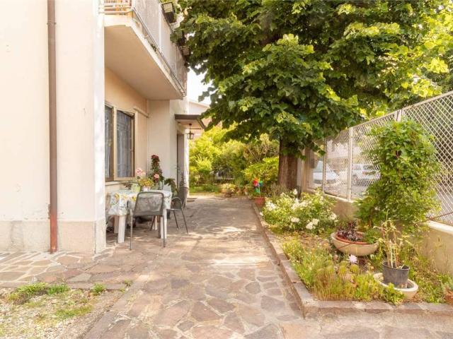 Casa indipendente in vendita a Modena MO