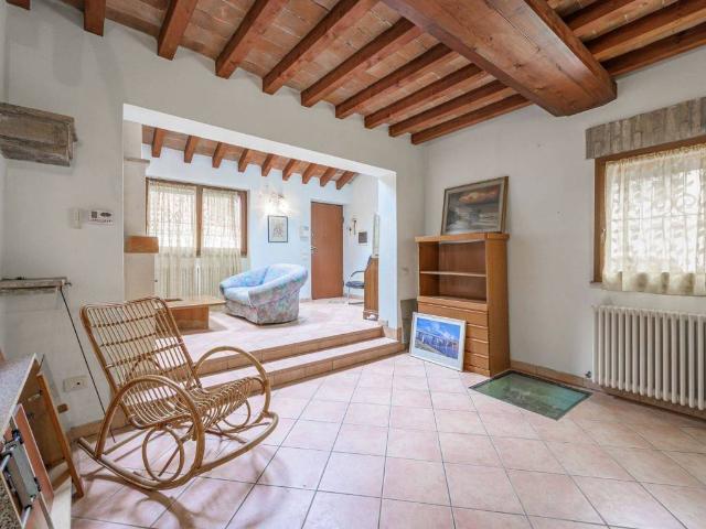 Casa indipendente in vendita a Modena MO