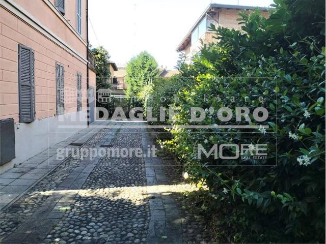 Casa indipendente in vendita a Modena, Crocetta