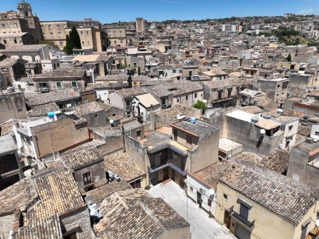 Casa indipendente in vendita a Modica RG