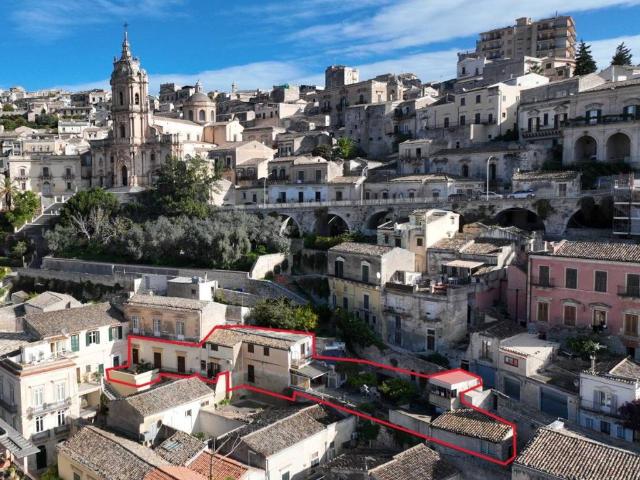 Casa indipendente in vendita a Modica RG