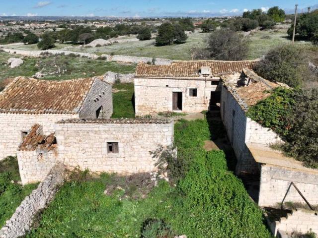 Casa indipendente in vendita a Modica RG
