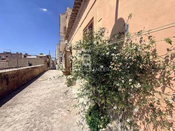 Casa indipendente in vendita a Modica RG