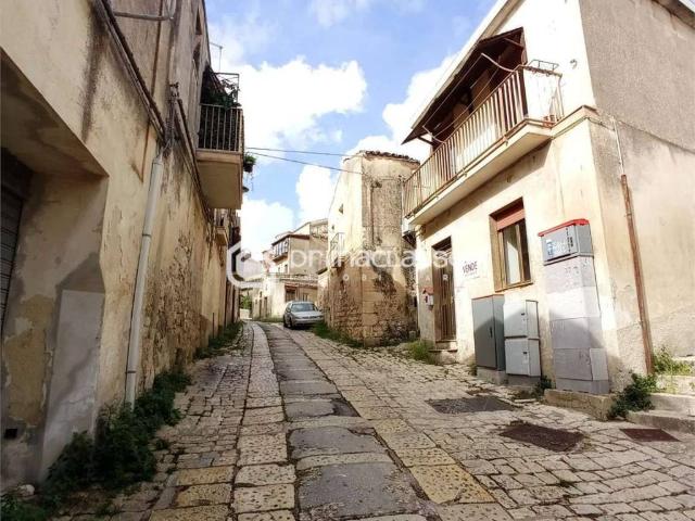 Casa indipendente in vendita a Modica RG
