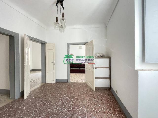 Casa indipendente in vendita a Modica RG