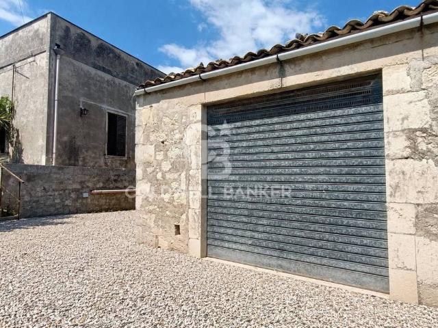 Casa indipendente in vendita a Modica RG