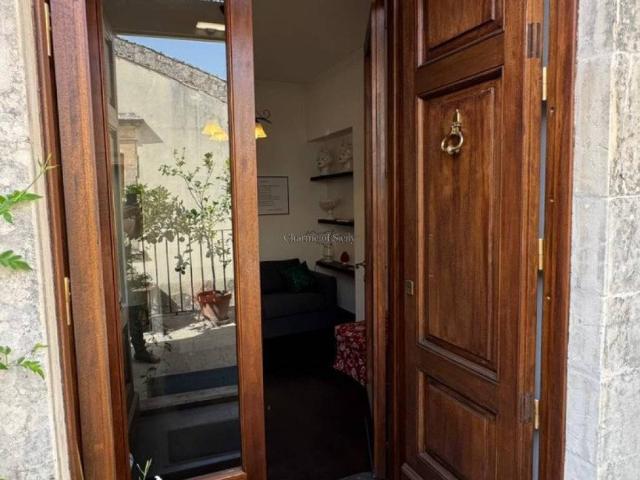 Casa indipendente in vendita a Modica RG
