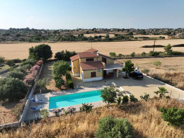 Casa indipendente in vendita a Modica RG