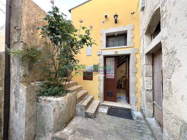 Casa indipendente in vendita a Modica RG