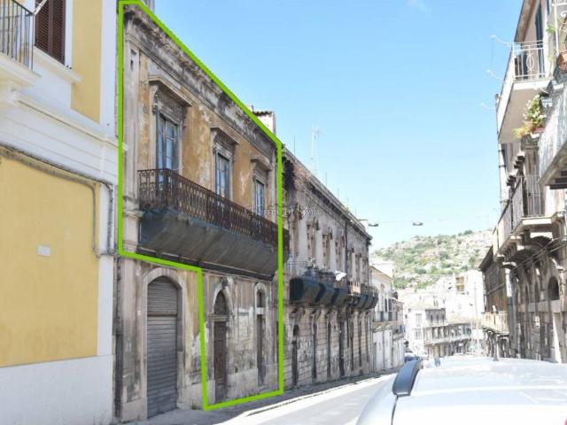 Casa indipendente in vendita a Modica RG