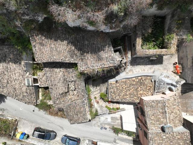 Casa indipendente in vendita a Modica RG