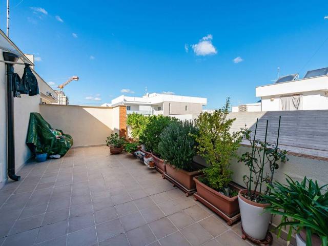 Casa indipendente in vendita a Modugno BA